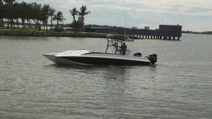 Hann Launches New 32' Catamaran