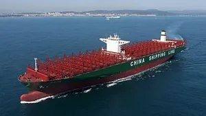 CSCL’s New Containership Sets Two World Records
