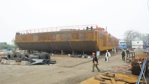 Chinese Crane Barge Build Underway