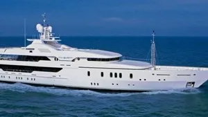 Amels 65 metet (213 ft) Superyacht
