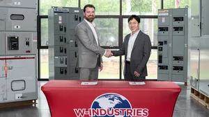 Amogy CEO Seonghoon Woo (right) with Michael Bain (left), Senior Vice President, W-Industries Z (Photo: W-Industries)