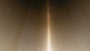 Condition of the liner following the trial to assess the performance of Mobilgard 5100 in a new generation MAN engine. Mobilgard 5100 provided good corrosion protection and outstanding engine cleanliness throughout the trial period, with the engine running on fuel with a sulphur content from 2.5-3.1%.