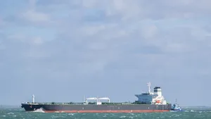 ABS, DSME Working to Replace VLCC Diesel Generators with Solid Oxide Fuel Cells
