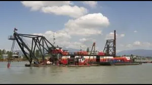 Fraser River Dredging: Photo credit Port Metro