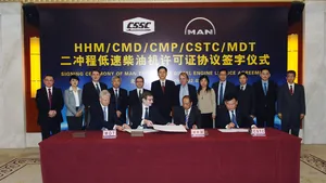 The group photo from the CSSC signing ceremony in Beijing (Photo courtesy of MAN Diesel & Turbo)