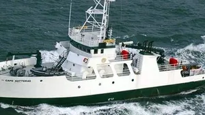 R/V Cape Hatteras: Photo courtesy of DUNCOC