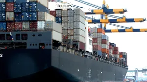 Seaspan Orders 10 Dual-fuel LNG Containerships