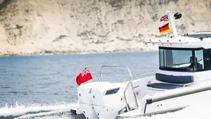 Cox Marine, Shape UK Team to Demo a Dual-Fuel Diesel/Hydrogen Outboard Engine