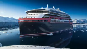 Polar Cruise Ships to Feature Rolls-Royce Green Tech