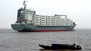 Tropical Opts for Seawater Lubricated Shaft Package