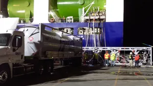 file Image: TOTE's new LNG-fueled vessel receives (LNG) bunkers. CREDIT: TOTE