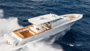 Estrella 65: The world’s largest center console yacht