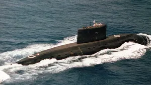 Iran Submarine Returns to Persian Gulf After Refit