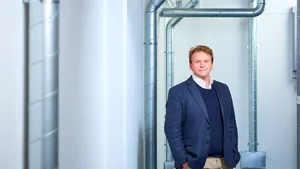 Cox Marine Restructures Commercial Operations and Sales Leadership