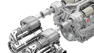 The modular exhaust gas aftertreatment system from MAN Engines is compact and meets the requirements of both the IMO Tier III and US EPA Tier 4 emissions standards. (Photo: © MAN Engines)