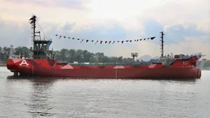 (Photo: Asahi Tanker)