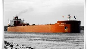 Great Lakes Coal-carrier Refloated