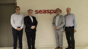Seaspan Inks Deal with MAN for Methanol Engine Retrofits