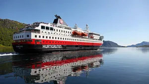 Hurtigruten Says Fleet Upgrades will Slash Emissions by 25%