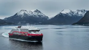 New Hybrid Powered Cruise Ship Completes Sea Trials