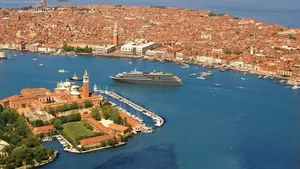 New Eco-friendly Expedition Cruise Ship in the Works