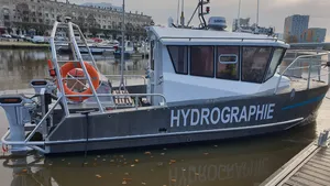 Hybrid Hydrographic Boat Delivered in France