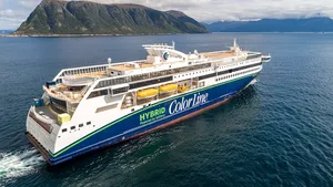 World’s Largest Plug-in Hybrid Vessel Delivered