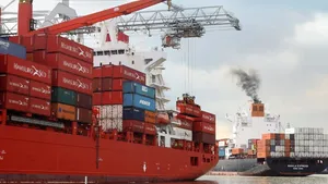 Port Scene: Photo credit IMO