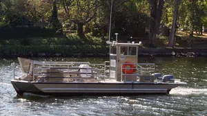 Navy Wide Skimmer