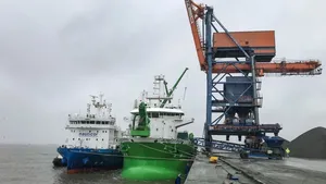 Ship-to-Ship LNG Bunkering Ops Commence in Germany