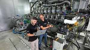 Rolls-Royce Tests Pure Methanol Engine