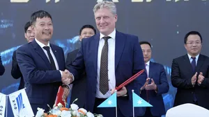 Yard Starts World’s First Container Vessel Methanol Dual Fuel Retrofit