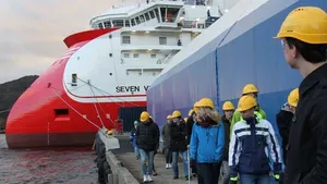 Students at Ulstein Facility: Photo credit Ulstein Group