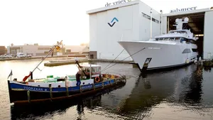 Superyacht Larisa Launch: Photo credit Feadship