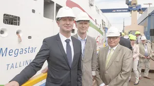 Tarvi-Carlos Tuulik, AS Tallink Grupp; Andres Lepik, AS Tallink Grupp; and Kari Toivonen, Meyer Turku (Photo: Meyer Turku)