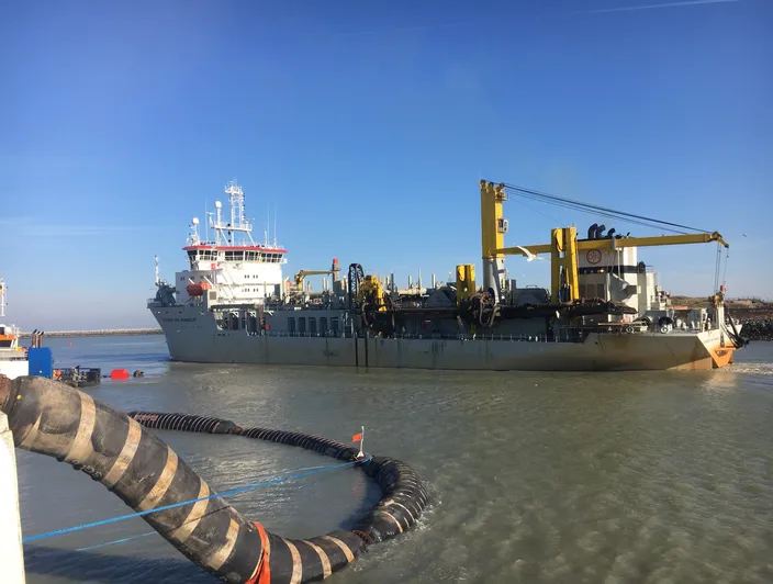 Hopper Dredge Sails 2,000 Hours on Biofuel