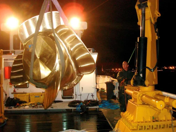 Hydrex Propellor Buffing and PBCFs Save Fuel