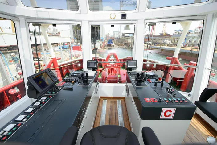 Line-Handler M/T Brage Shipped North