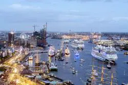 AIDA: World’s Largest Ship’s Inauguration in Hamburg