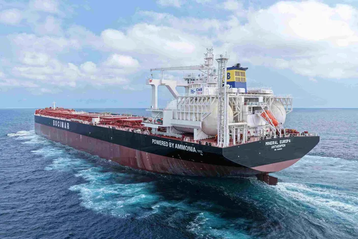 The 210,000 dwt Newcastlemax, built by CSSC Qingdao Beihai Shipbuilding, features a WinGD dual-fuel ammonia engine and a Sun Rui Ammonia Fuel Supply System. Image courtesy Anglo Eastern