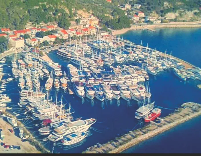 An aerial view of the village fleet rafted up at Krilo Jesenice (Photo courtesy Mladin family)