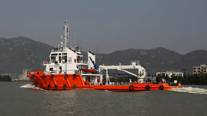 The Bader 5 is powered by a pair of Cummins QSK19-M shortly before leaving the yard for her Saudi owners.