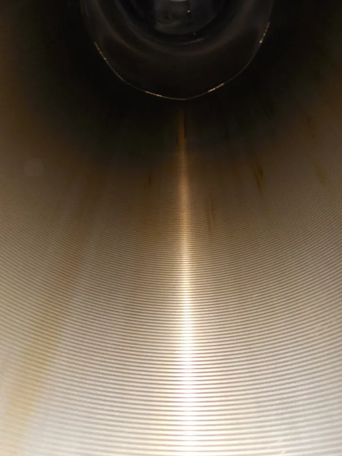 Condition of the liner following the trial to assess the performance of Mobilgard 5100 in a new generation MAN engine. Mobilgard 5100 provided good corrosion protection and outstanding engine cleanliness throughout the trial period, with the engine running on fuel with a sulphur content from 2.5-3.1%.
