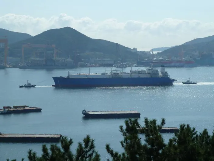 Creole Spirit at DSME Shipyard (Photo: Teekay)