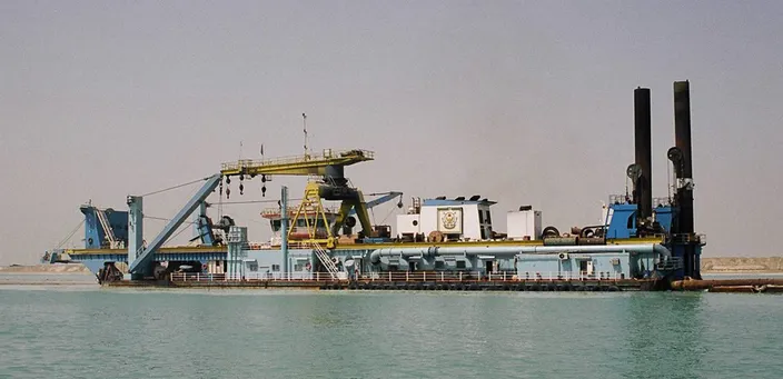 The 89m dredger Al Khatem, operated by NMDC (Photo courtesy of Thordon Bearings) 