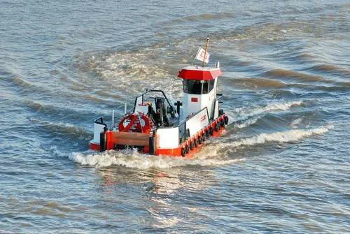 Dredger Workboat: Photo credit IHC Beaver Dredgers