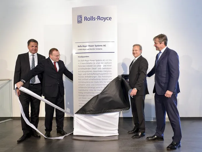 Effective immediately, the former Tognum AG will now operate under the name of Rolls-Royce Power Systems AG.