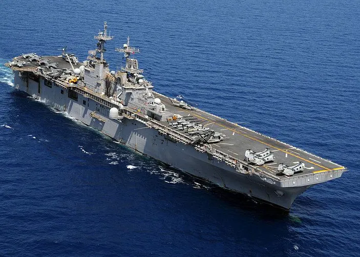 USS Essex: Photo source USN
