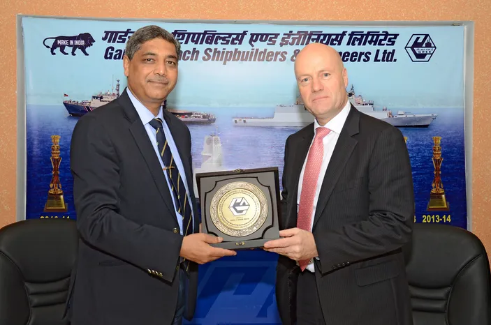 MTU and Garden Reach Shipbuilders & Engineers Ltd. (GRSE) have agreed the final assembly of MTU Series 4000 engines in India. Rear Admiral (ret.) V K Saxena, Chairman and Managing Director at GRSE (left), and Knut Müller, Head of Marine and Government Business at MTU, signed the agreement. (Photo: Rolls-Royce)