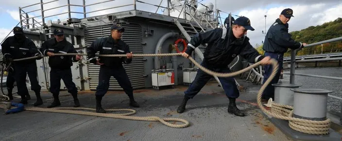 USS Gettysburg Sailors Cast Off: Photo credit USN
